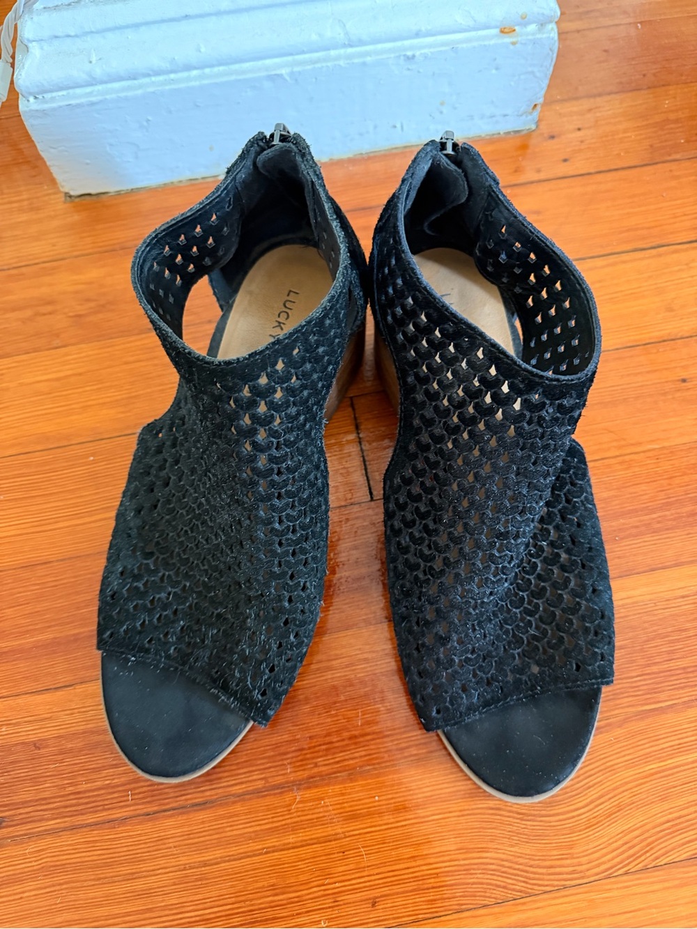 Lucky Brand Black Woven Open-Toe sandals